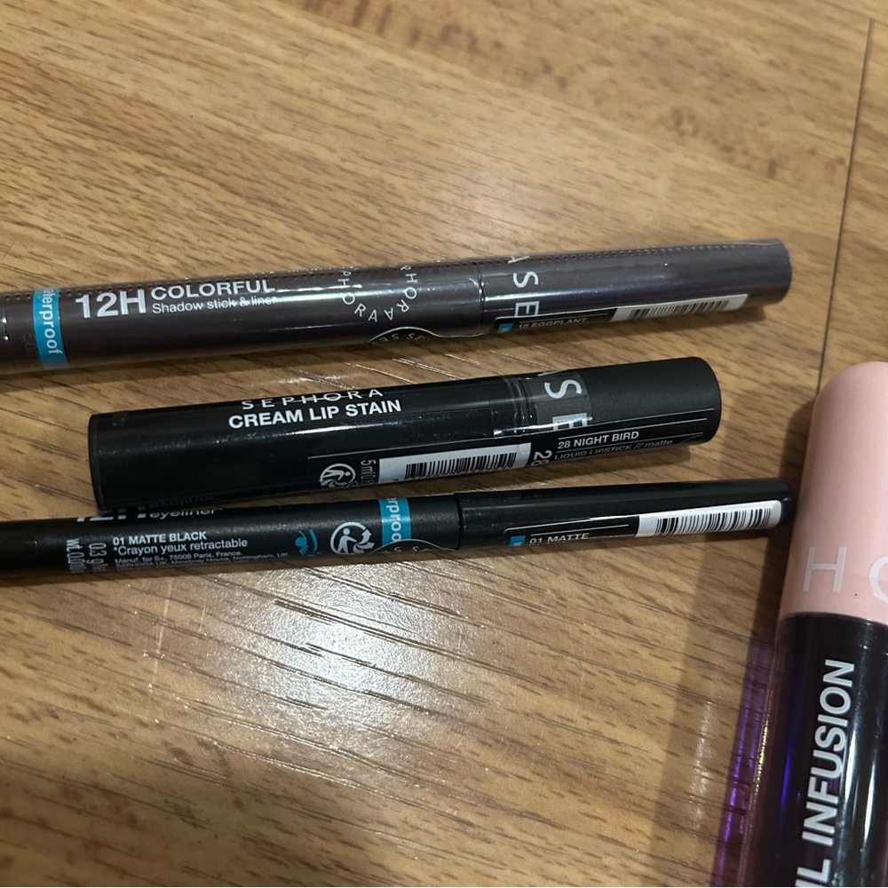 Sephora Makeup 40 pc bundle lipstick,lipgloss palette mascara +12 free masks - Picture 15 of 16